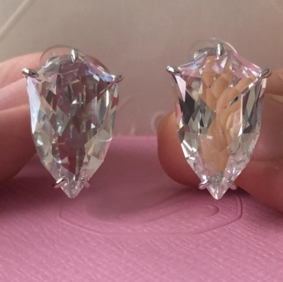 Swarovski Jewelry - Swarovski Mesmera Earrings